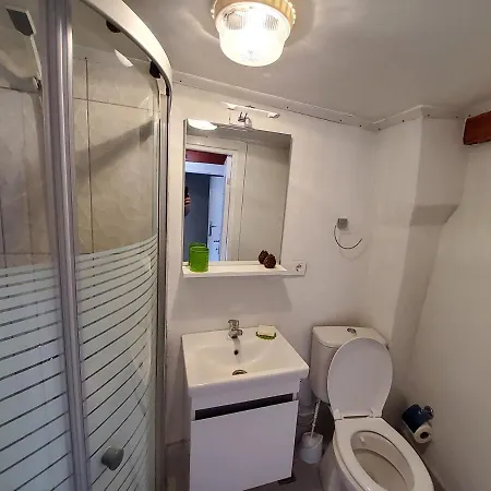 Gasthof Sebah Cherry Konuk Evi Ayvalı